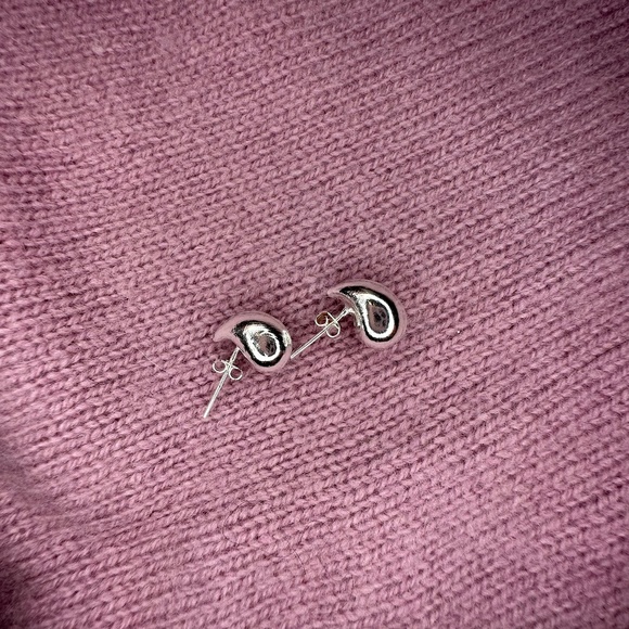 Droplet Earring (silver) - Picture 1 of 8